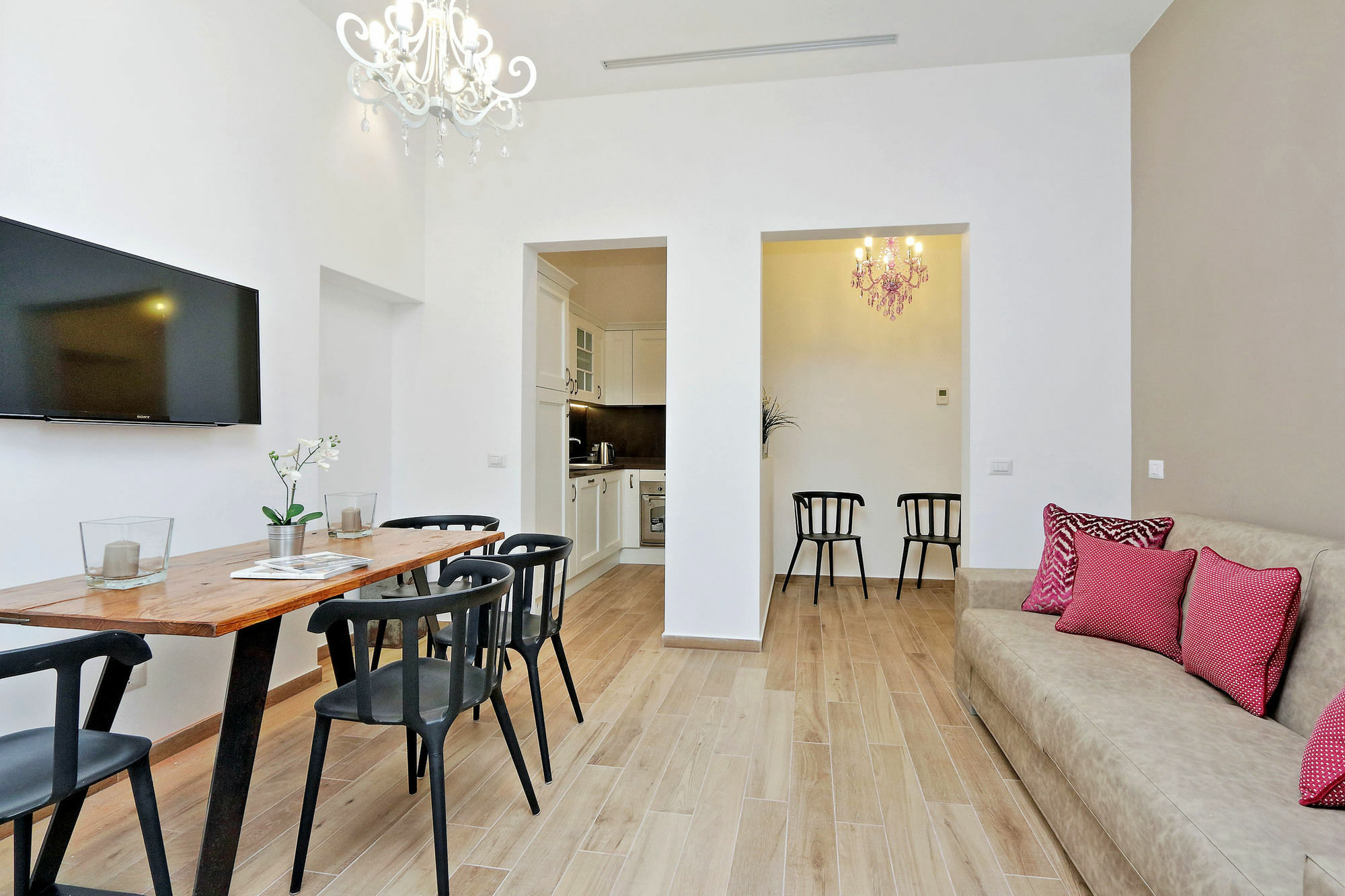 Monti Apartments - My Extra Home Rome Bagian luar foto