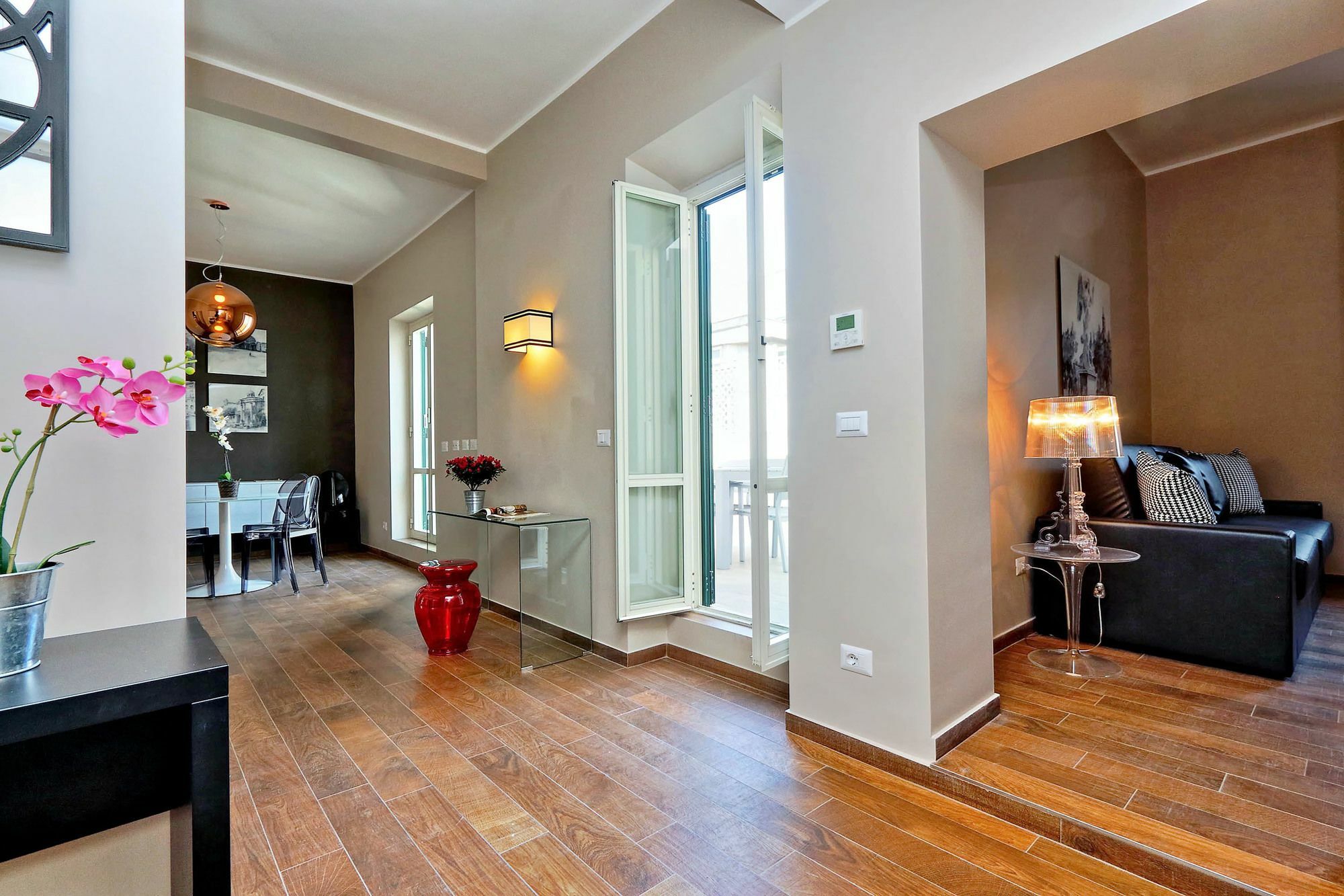 Monti Apartments - My Extra Home Rome Bagian luar foto
