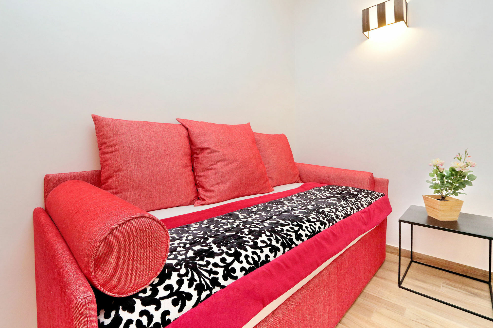 Monti Apartments - My Extra Home Rome Bagian luar foto